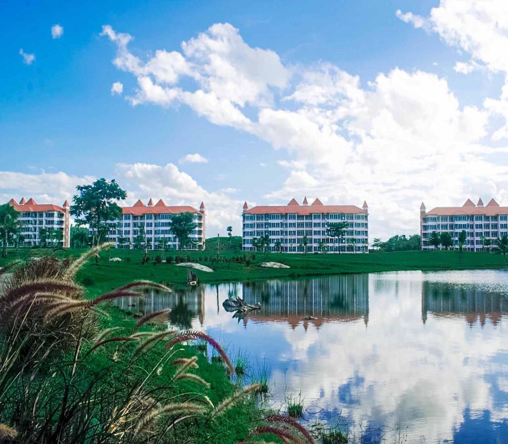 צ'יאנג ריי Happy City Golf & Resort מראה חיצוני תמונה