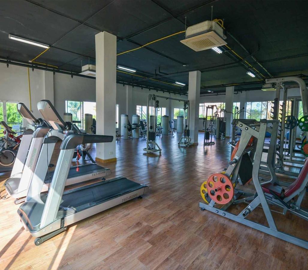 צ'יאנג ריי Happy City Golf & Resort מראה חיצוני תמונה